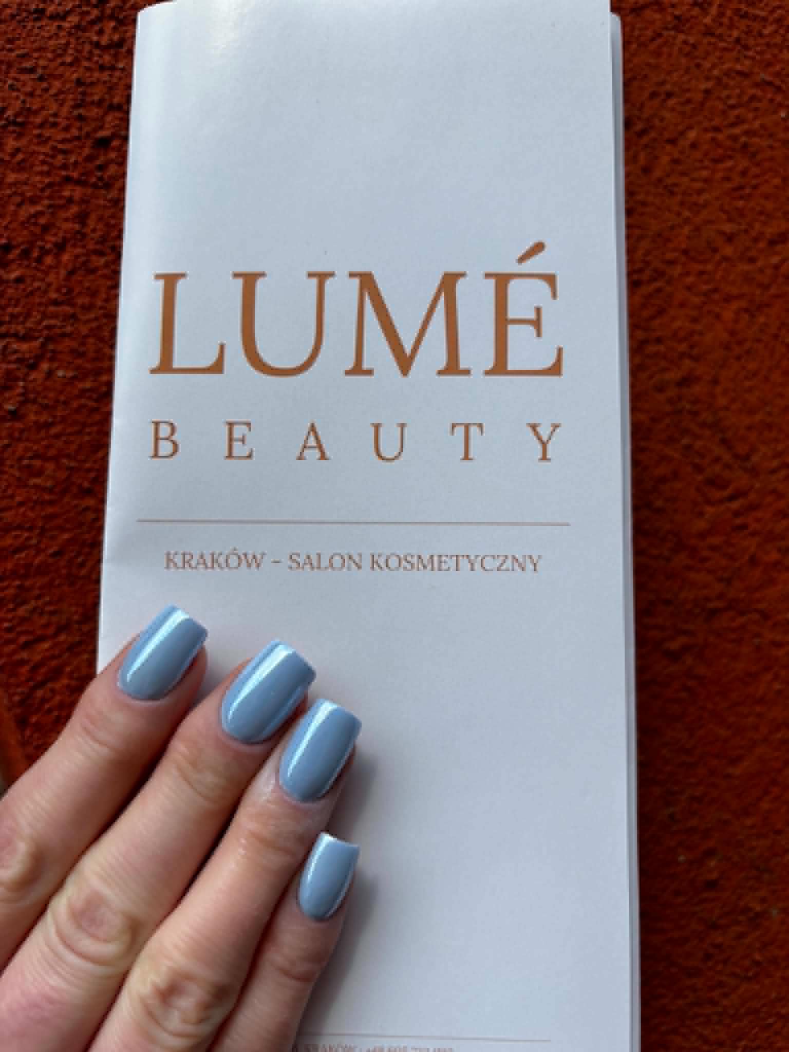 Manicure hybrydowy LUMÉ Beauty